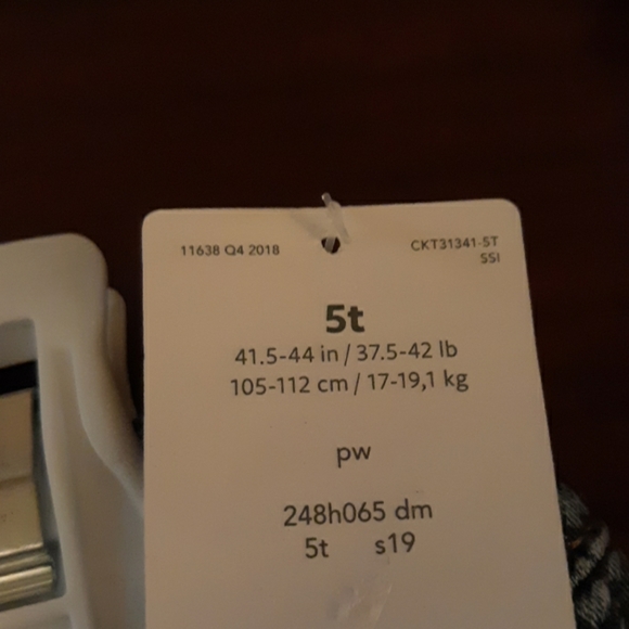 Carter's denim shorts - Picture 6 of 6